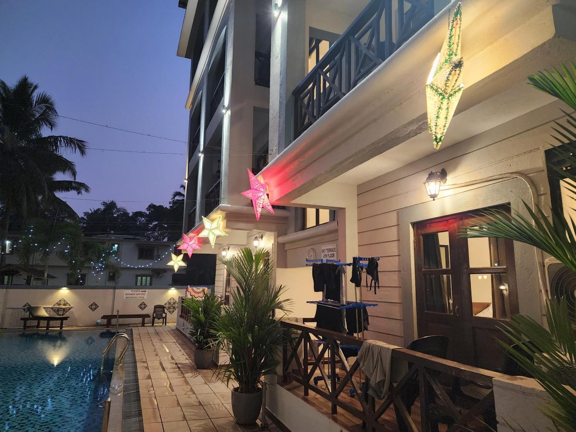 Coastal Suites Apart Hotel ---- 8 Minutes Walk To Beach Benaulim Exteriör bild
